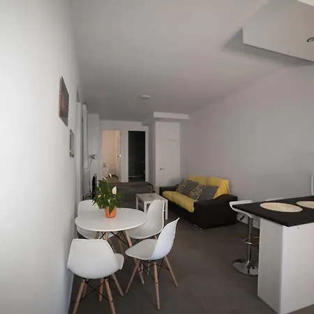 Apartment Almarvejer *